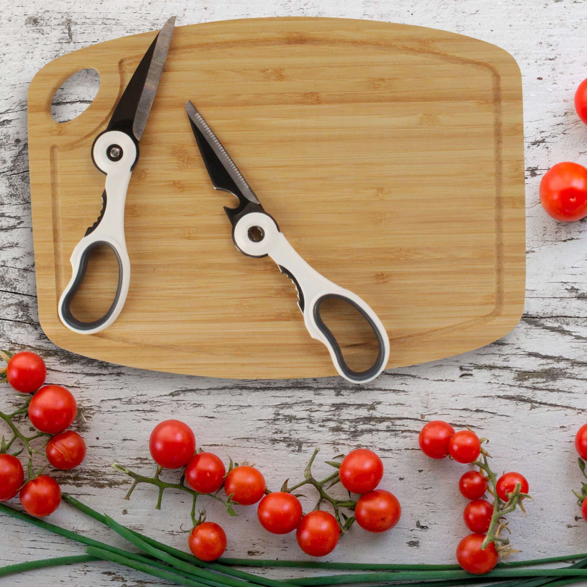 seperated-kitchen-scissors