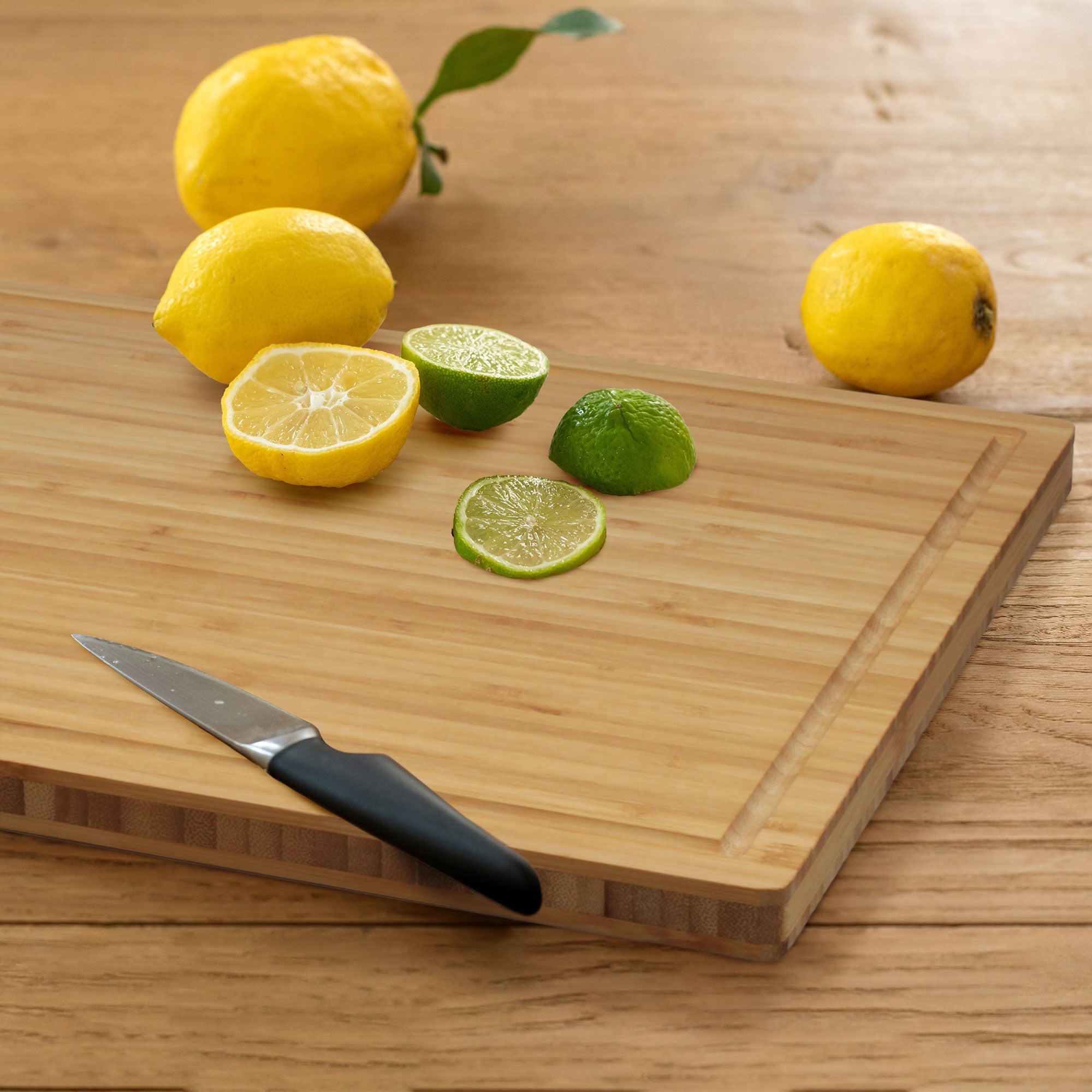 Grooved Bamboo Cutting Board 15.75" x 11.75" x 0.75"