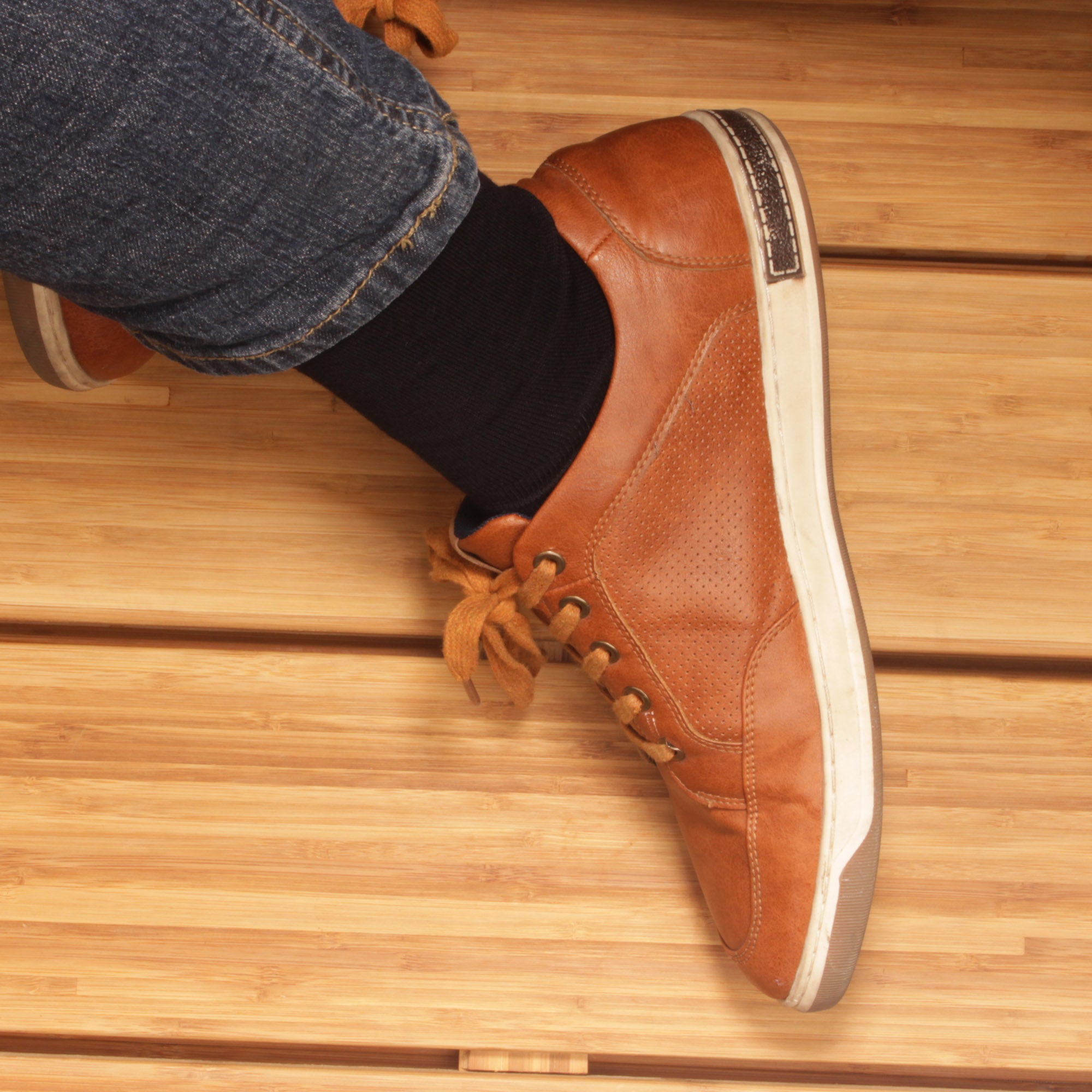 Men's Bamboo Mid-Calf Socks: 4 Pairs