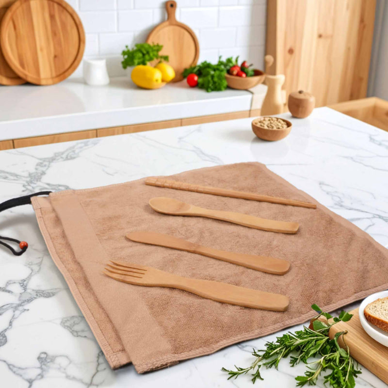 Travel Utensils in Washcloth Sets