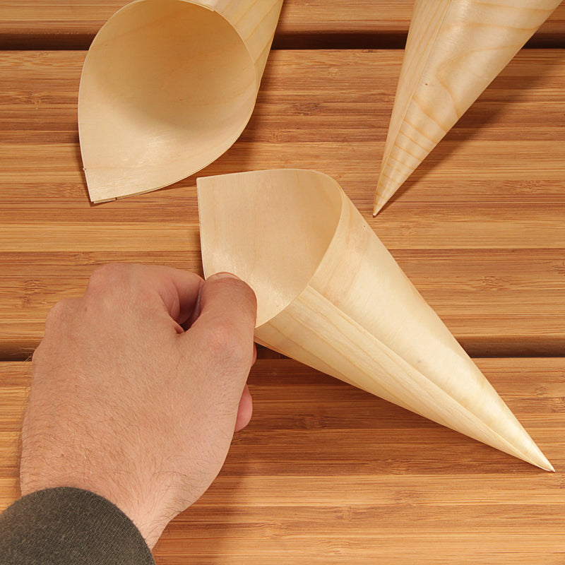 disposable wood cone 7.1" inch hand comparison