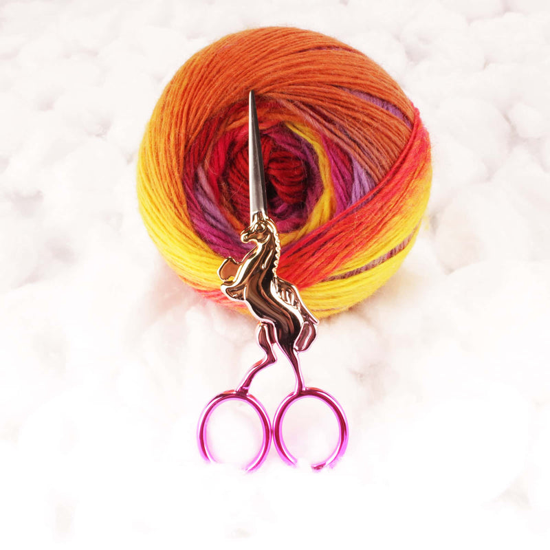 craft unicorn scissors with yarn