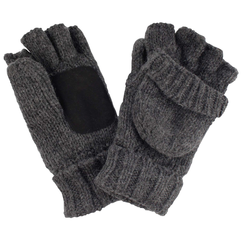 dark-grey-knitted-gloves