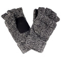black-&-white-knitted-gloves