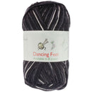 black/white yarn